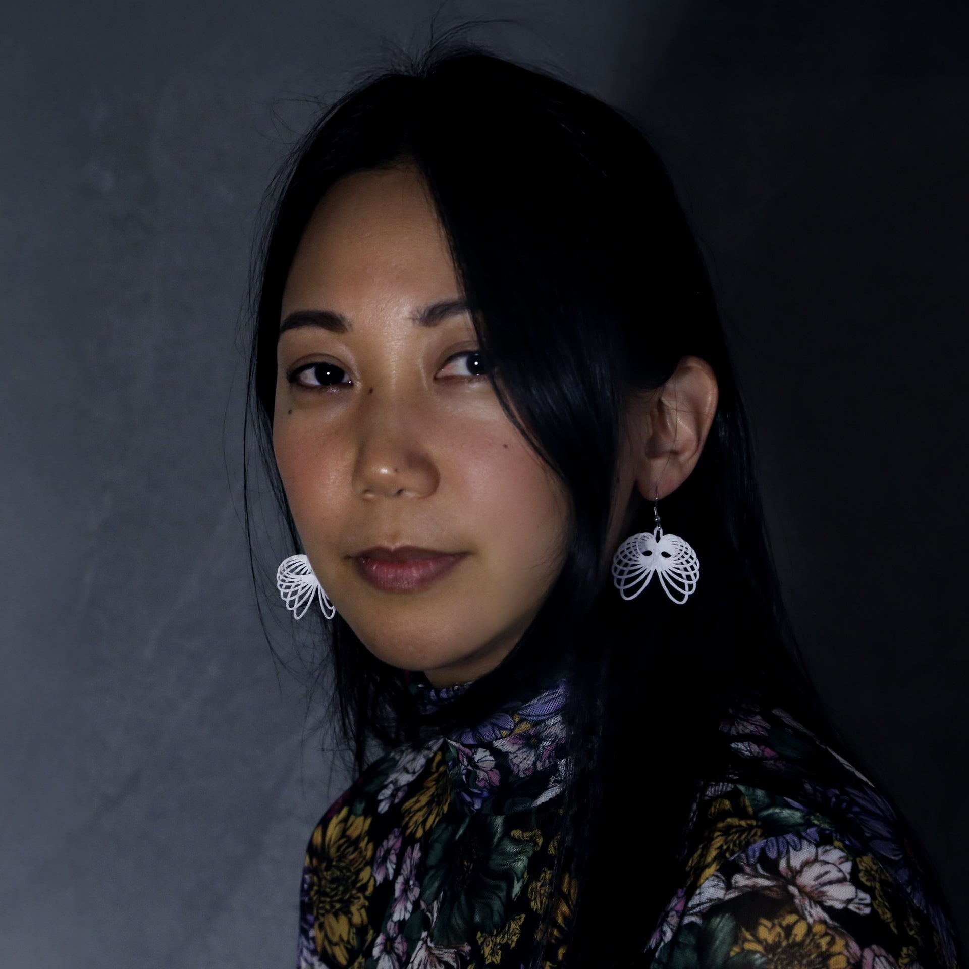 Cascades (cage) Earing